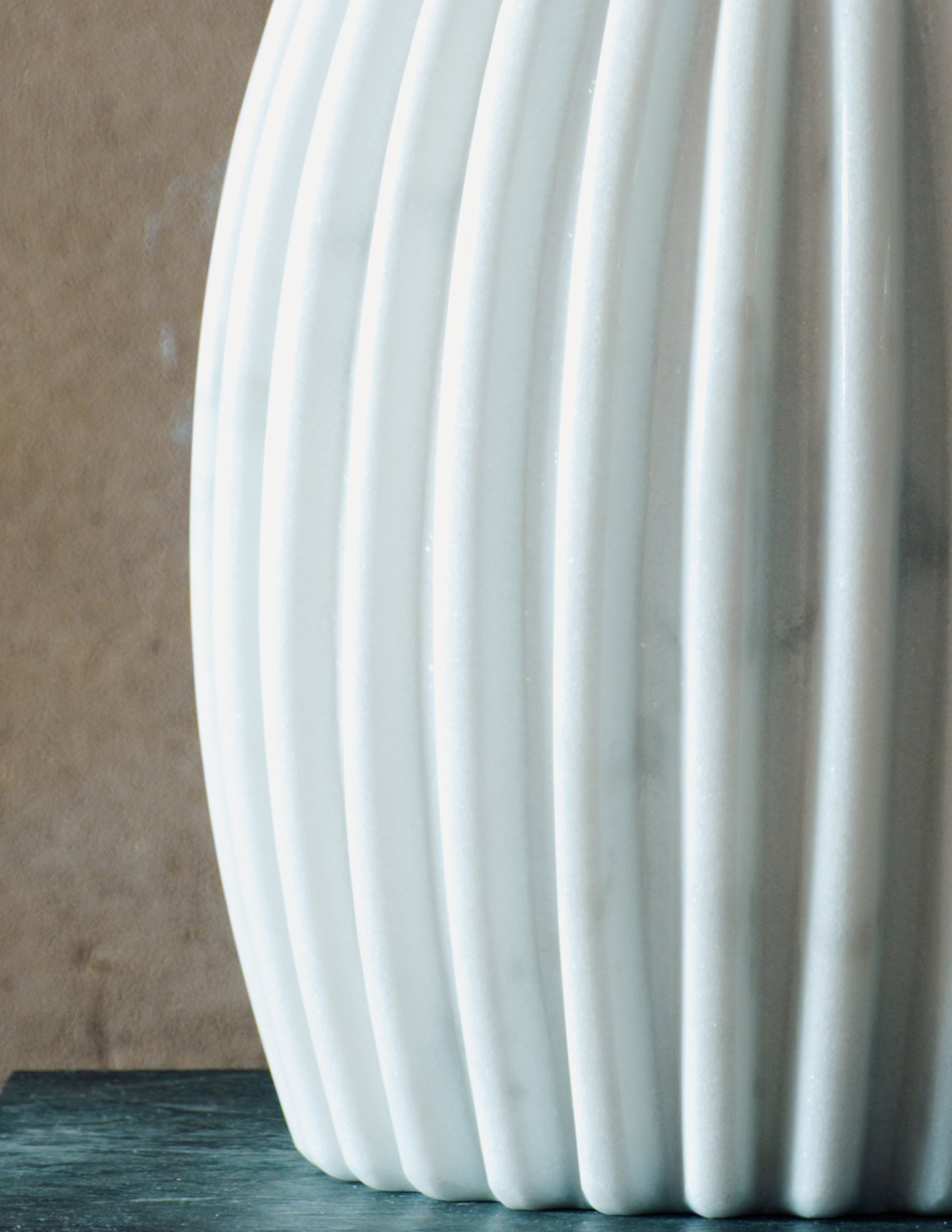 BANCO CACAU MÁRMORE DOLOMÍTICO PEGASUS