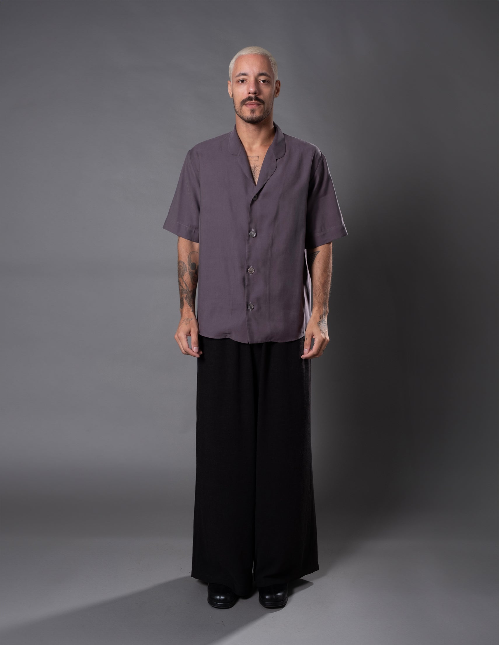 CAMISA PREA FUME