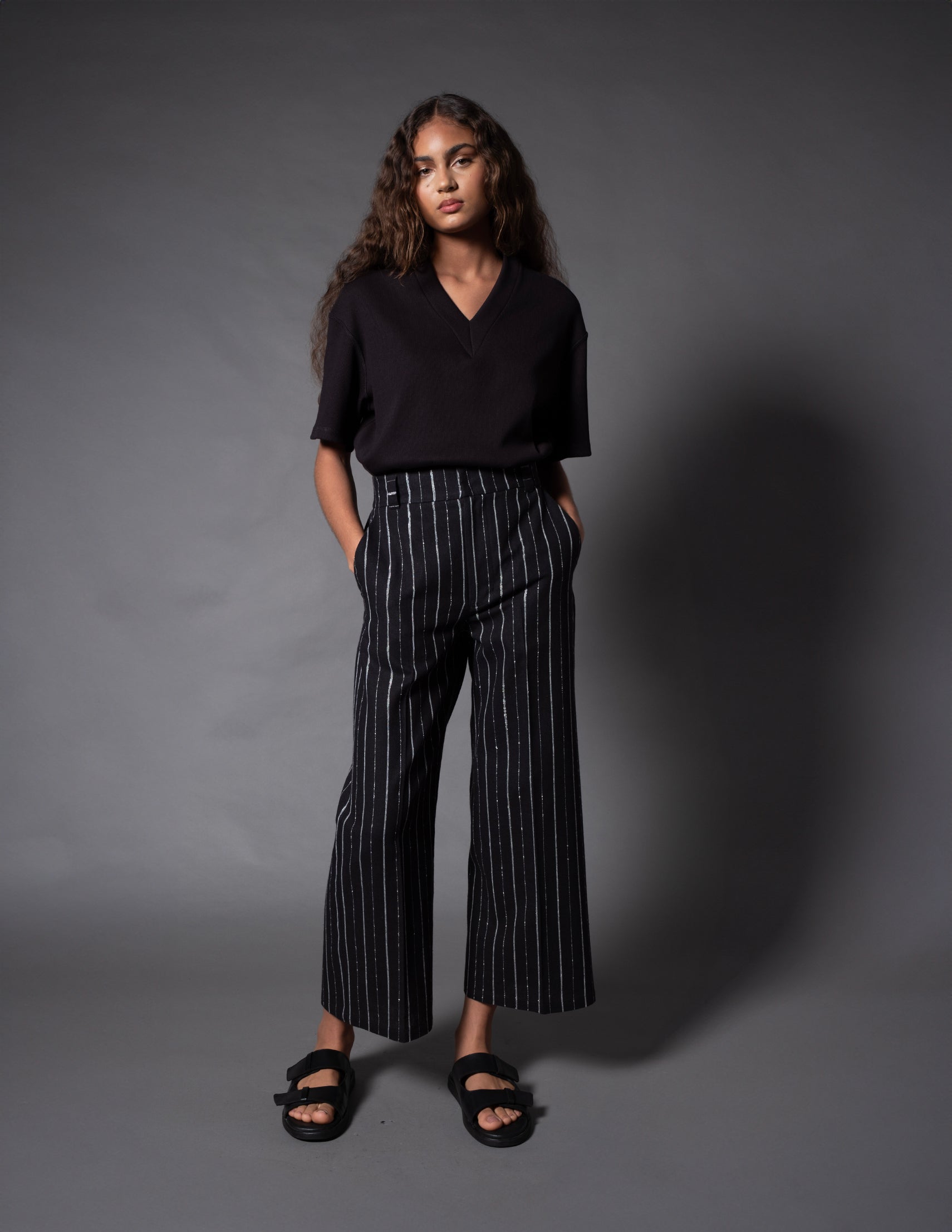 CALÇA PAULISTA PRETA RISCA