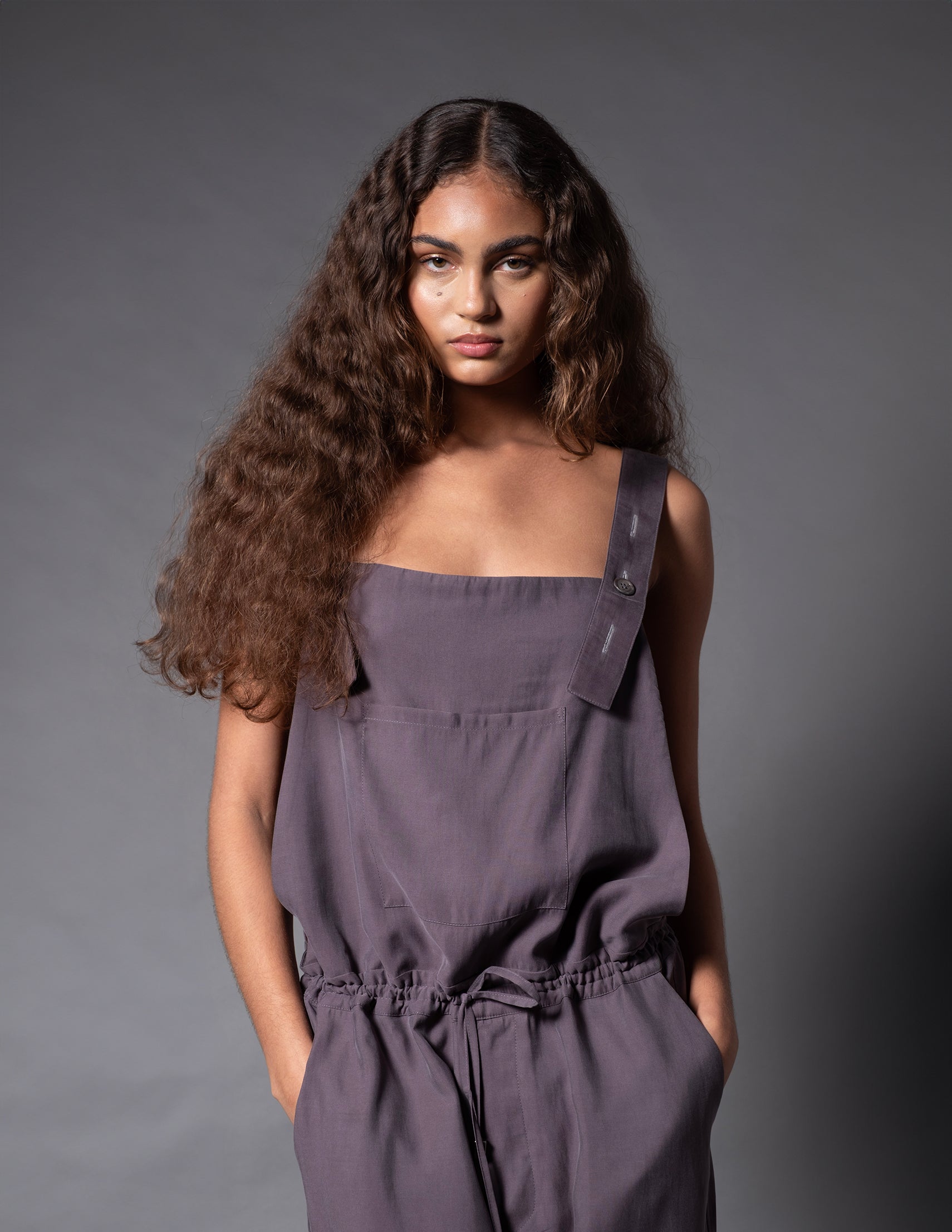 JARDINEIRA GLOBO FUME