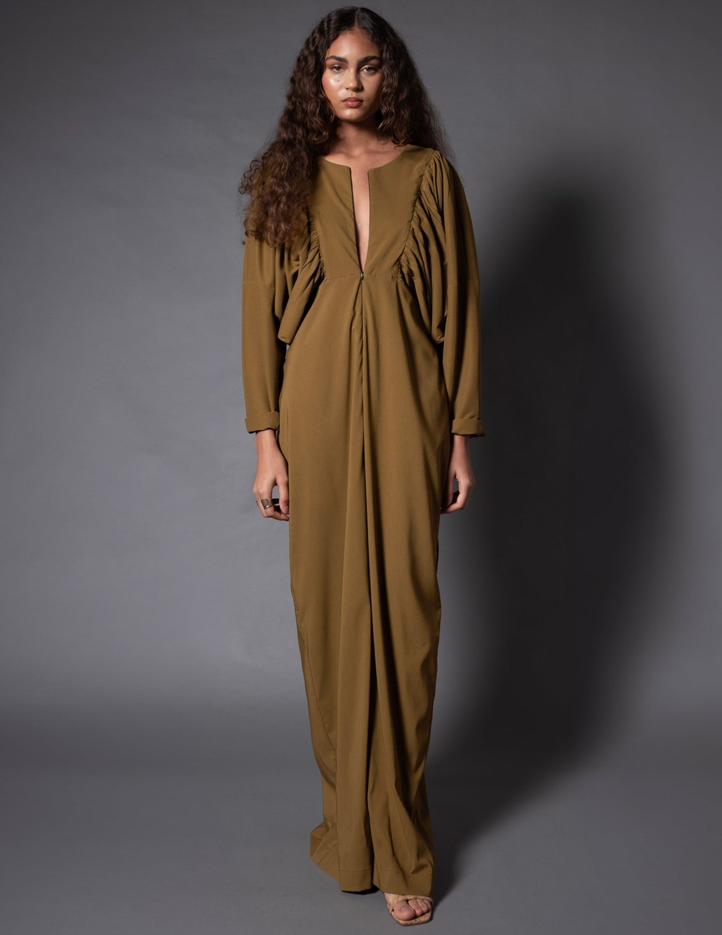 VESTIDO TALIZE MOSTARDA