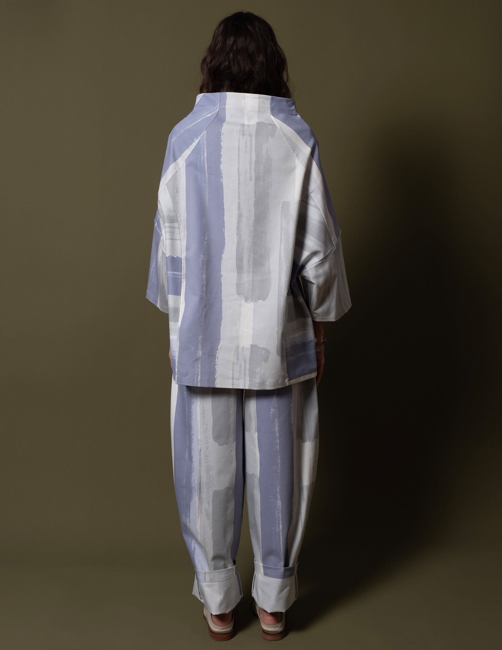 T-SHIRT JUNGLE MÁRMORE