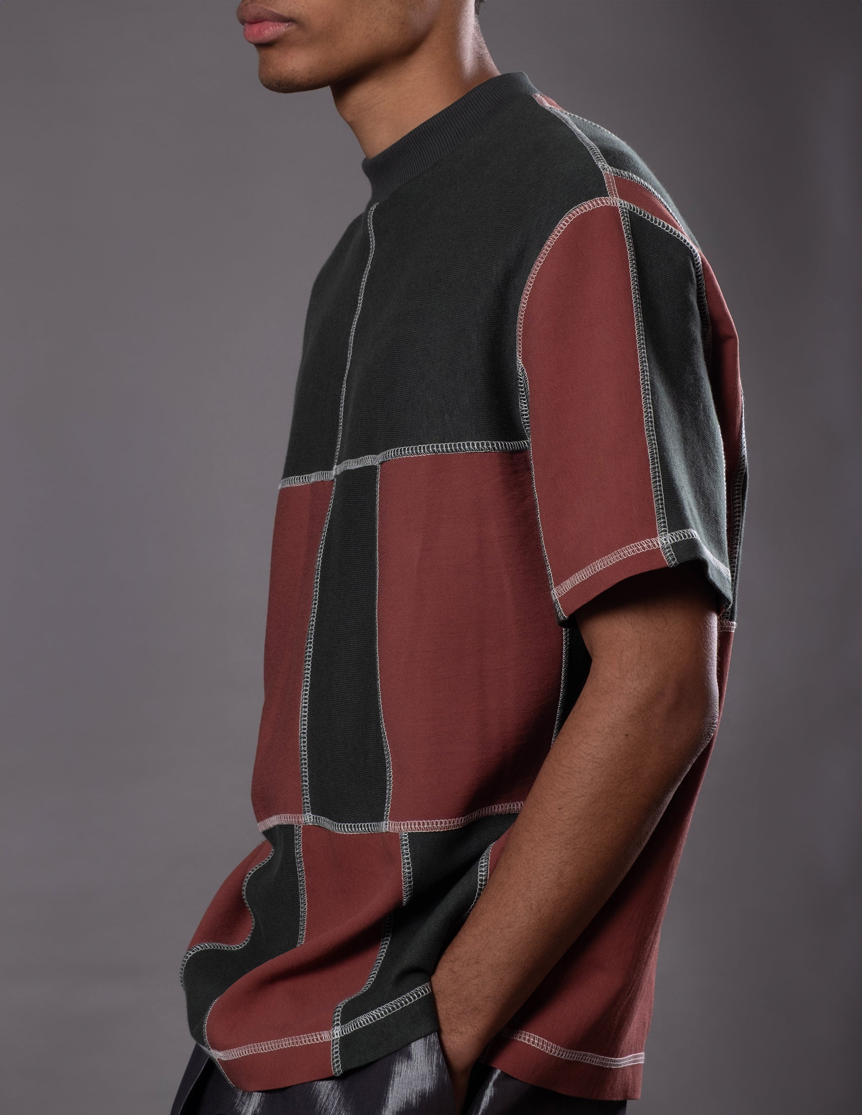 T-SHIRT JOÃO PATCHWORK