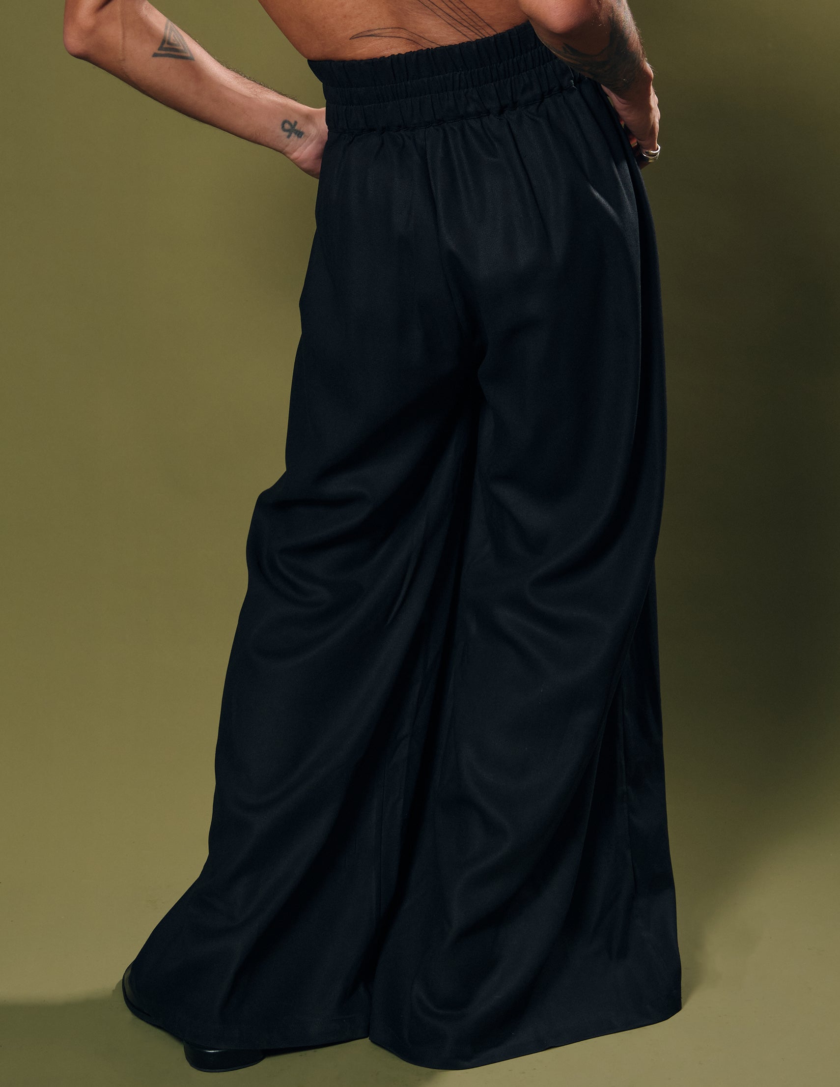 CALÇA MARTE V2 PRETA