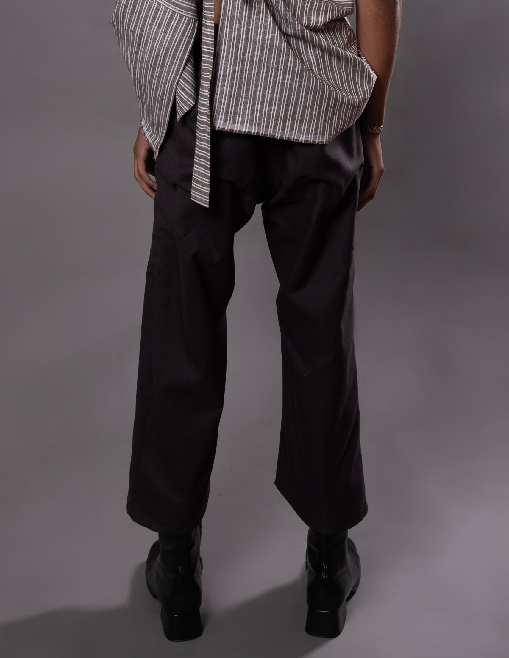 CALÇA HANAZAKI PRETA