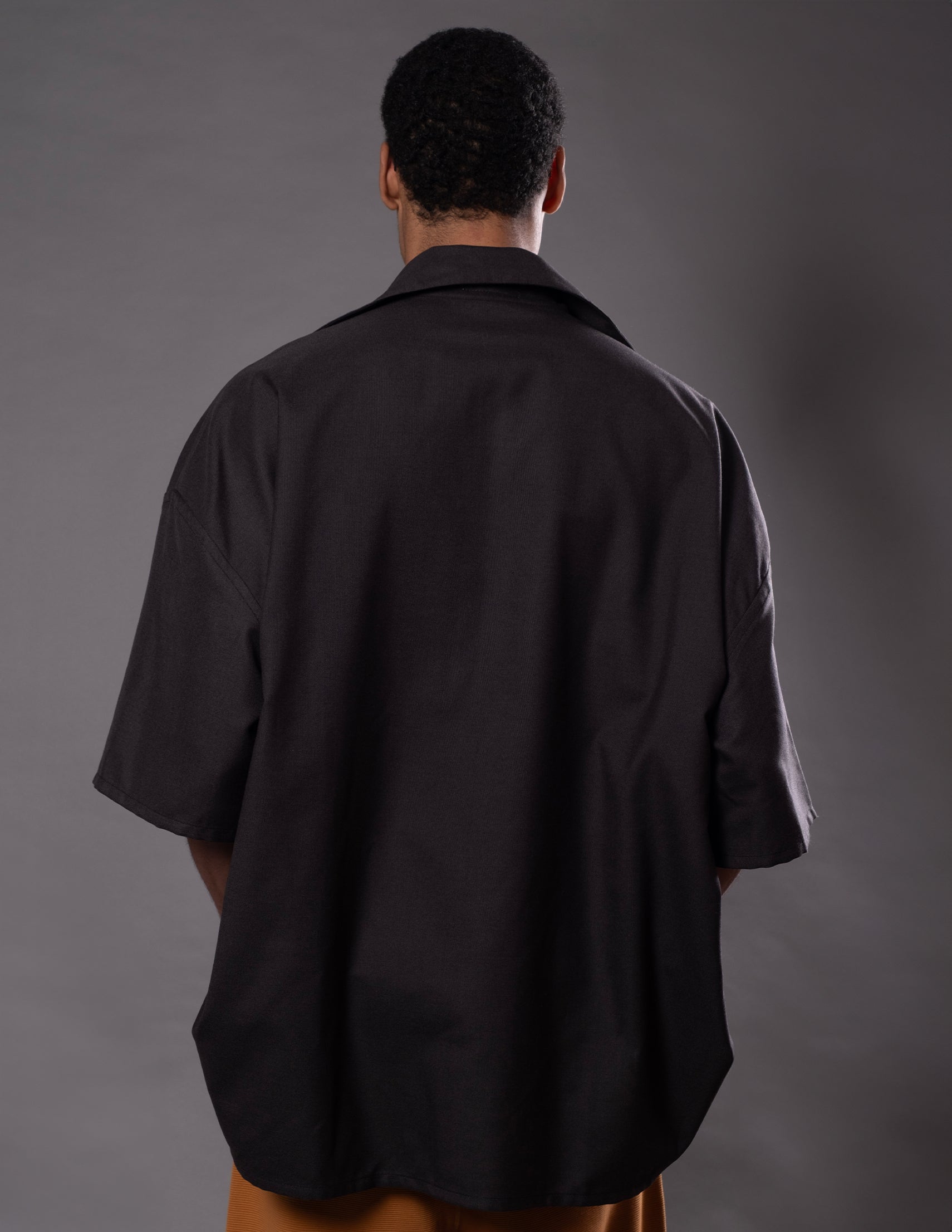 CAMISA CAPY PRETA