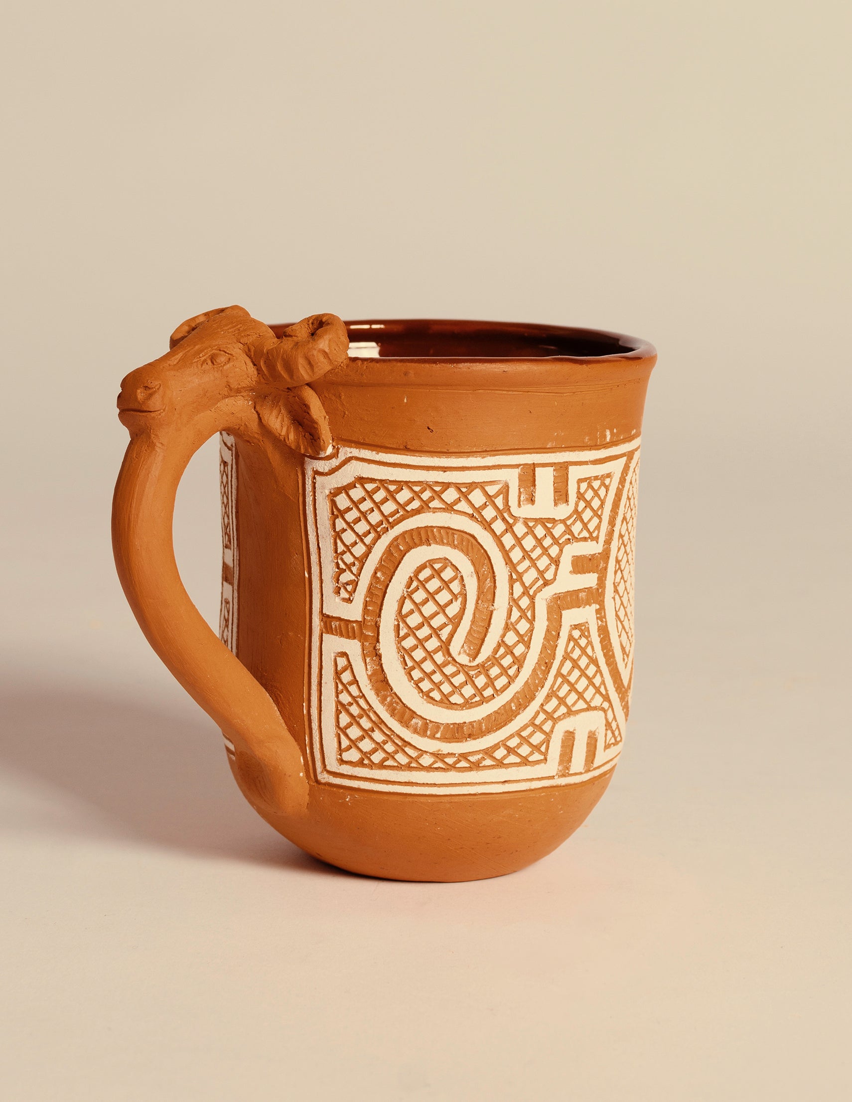 CANECA BÚFALO 01 CERÂMICA