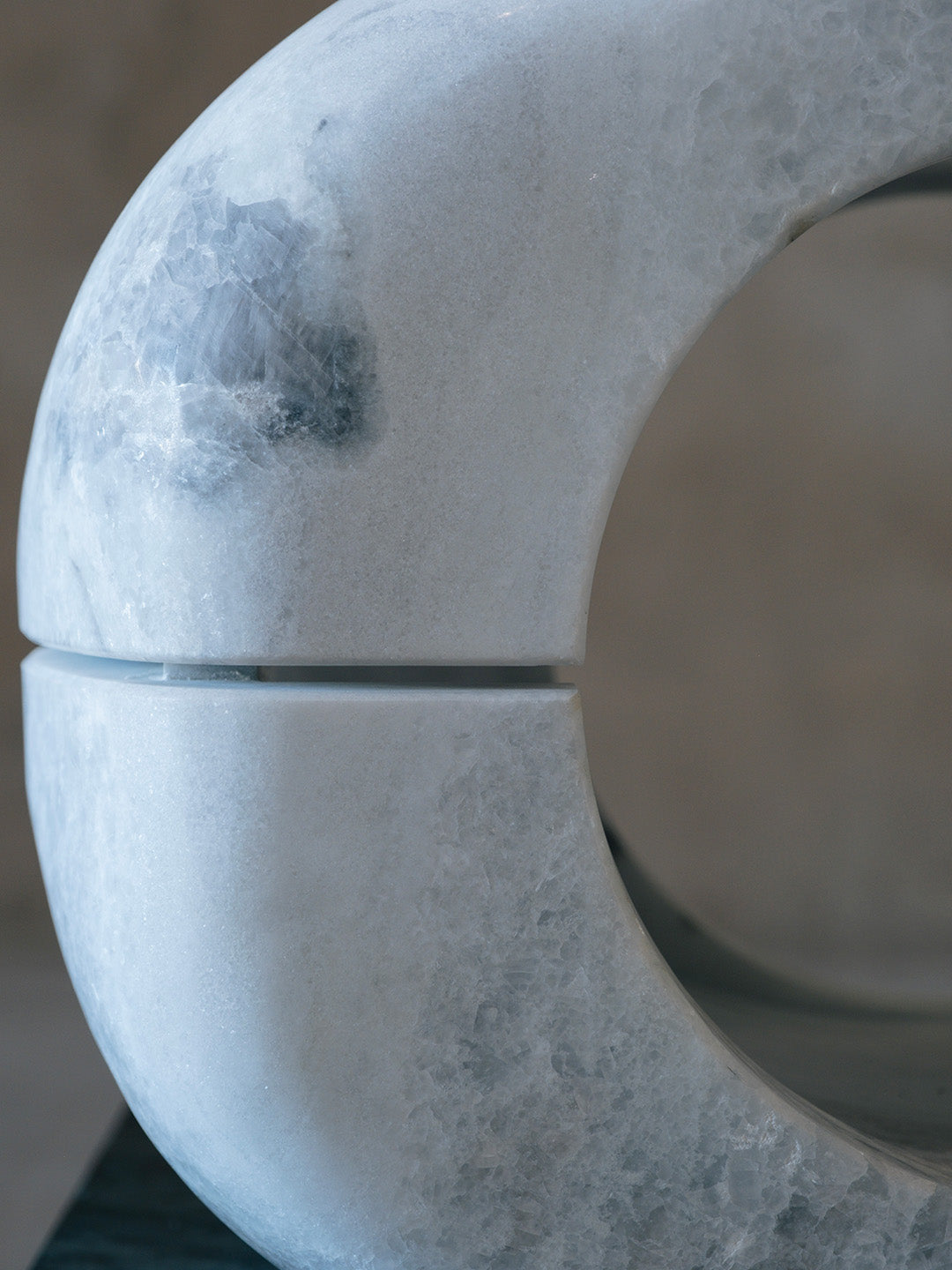 BANCO ORESÁ MÁRMORE DOLOMÍTICO PEGASUS